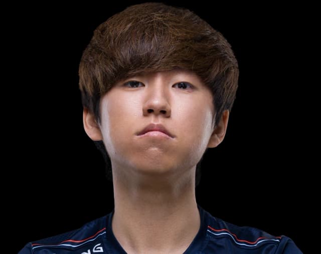 Mickey (Son Young-min)